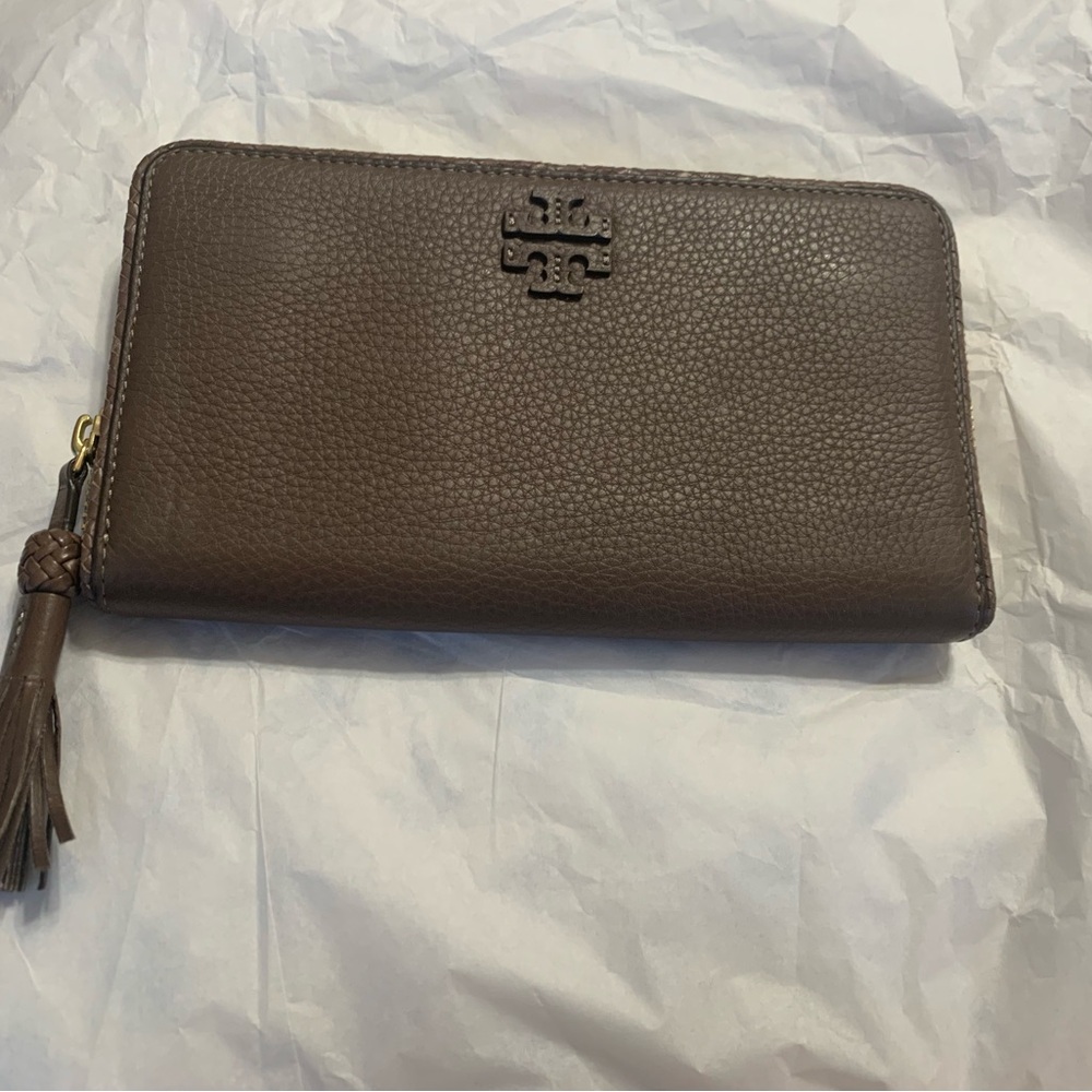 Tory Burch large leather wallet
